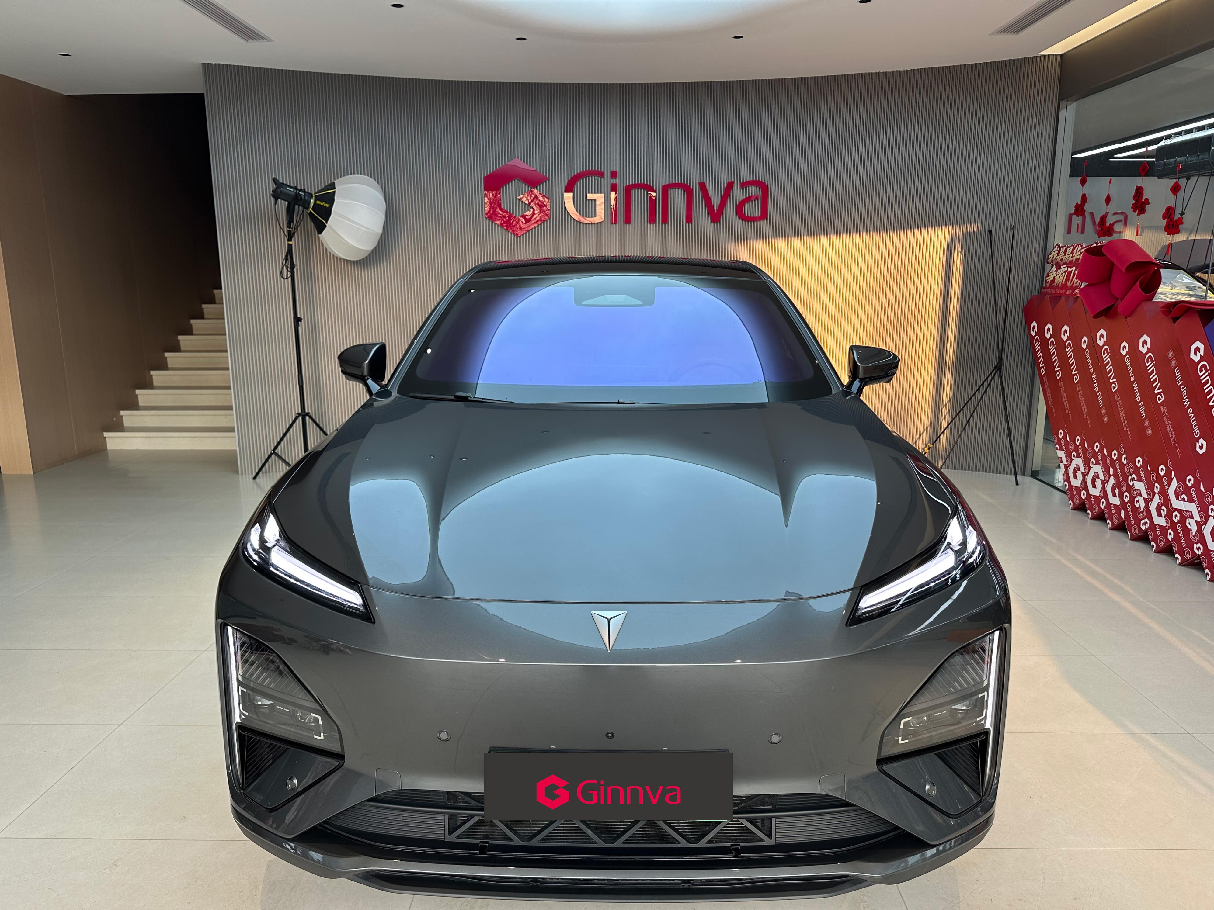 车窗隔热膜丨深蓝S07-晶华紫微70施工案例